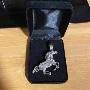 2.5 in rhinestone horse pendant